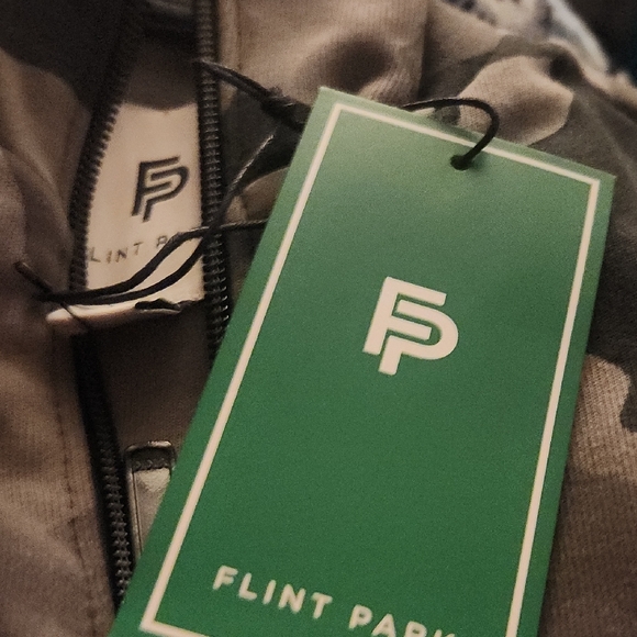 Women's Court Jacket in Black Camo - Picture 3 of 3